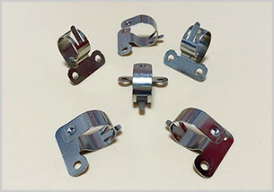 東莞市鳳崗德雄塑膠五金制品廠 專業塑膠五金模具制造與制品生產